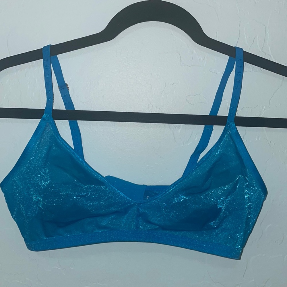 **SOLD**Savage X Fenty | blue shimmer bralette | XS/S
